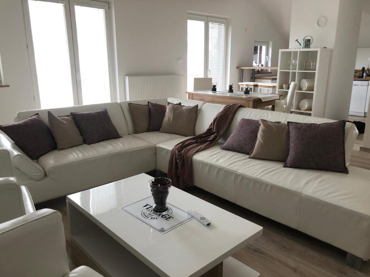 Apartament Garden House Kranj Zewnętrze zdjęcie